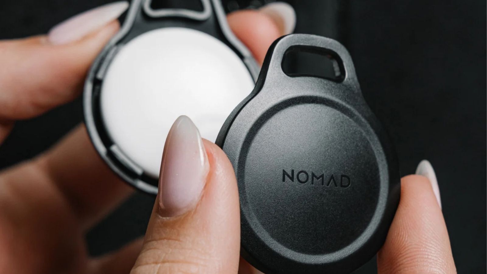 Nomad Rugged AirTag Keychain