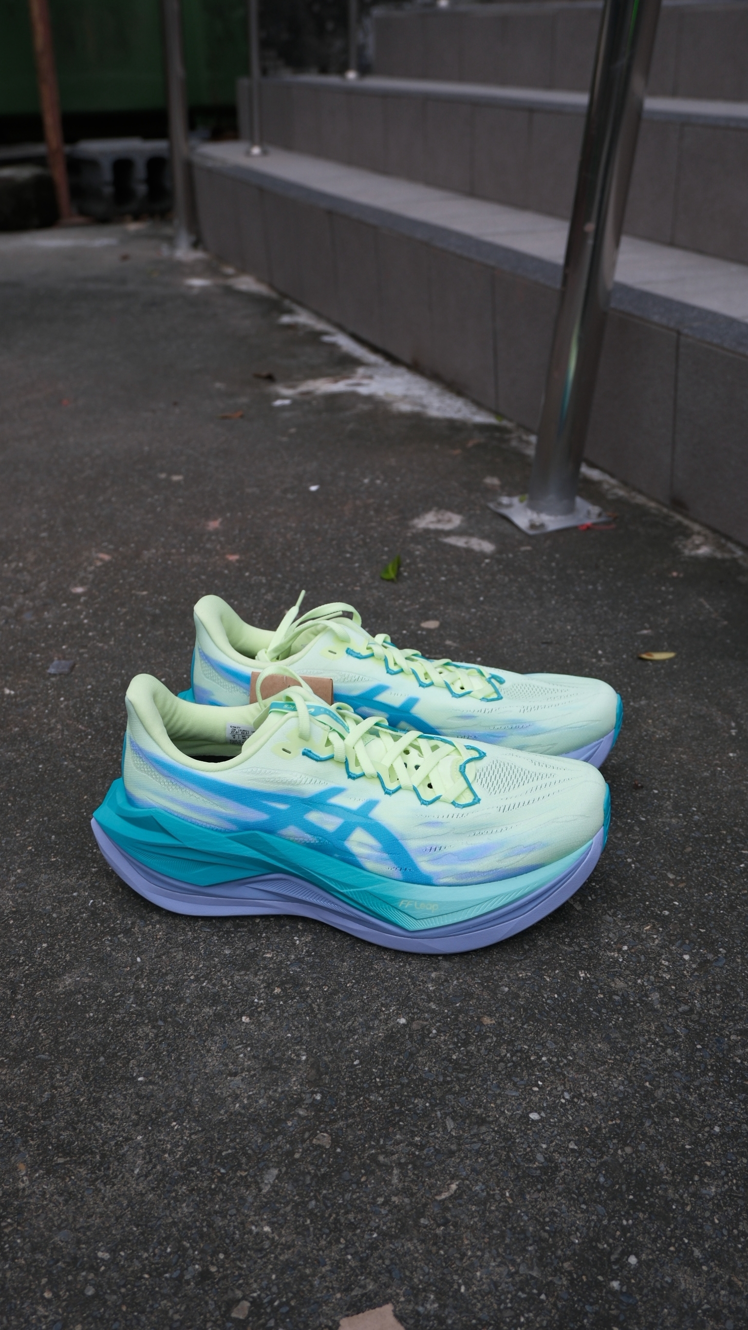 Asics 亞瑟士 Superblast 3 綠 藍 彈力 厚底 慢跑鞋 運動鞋 1013A177-750