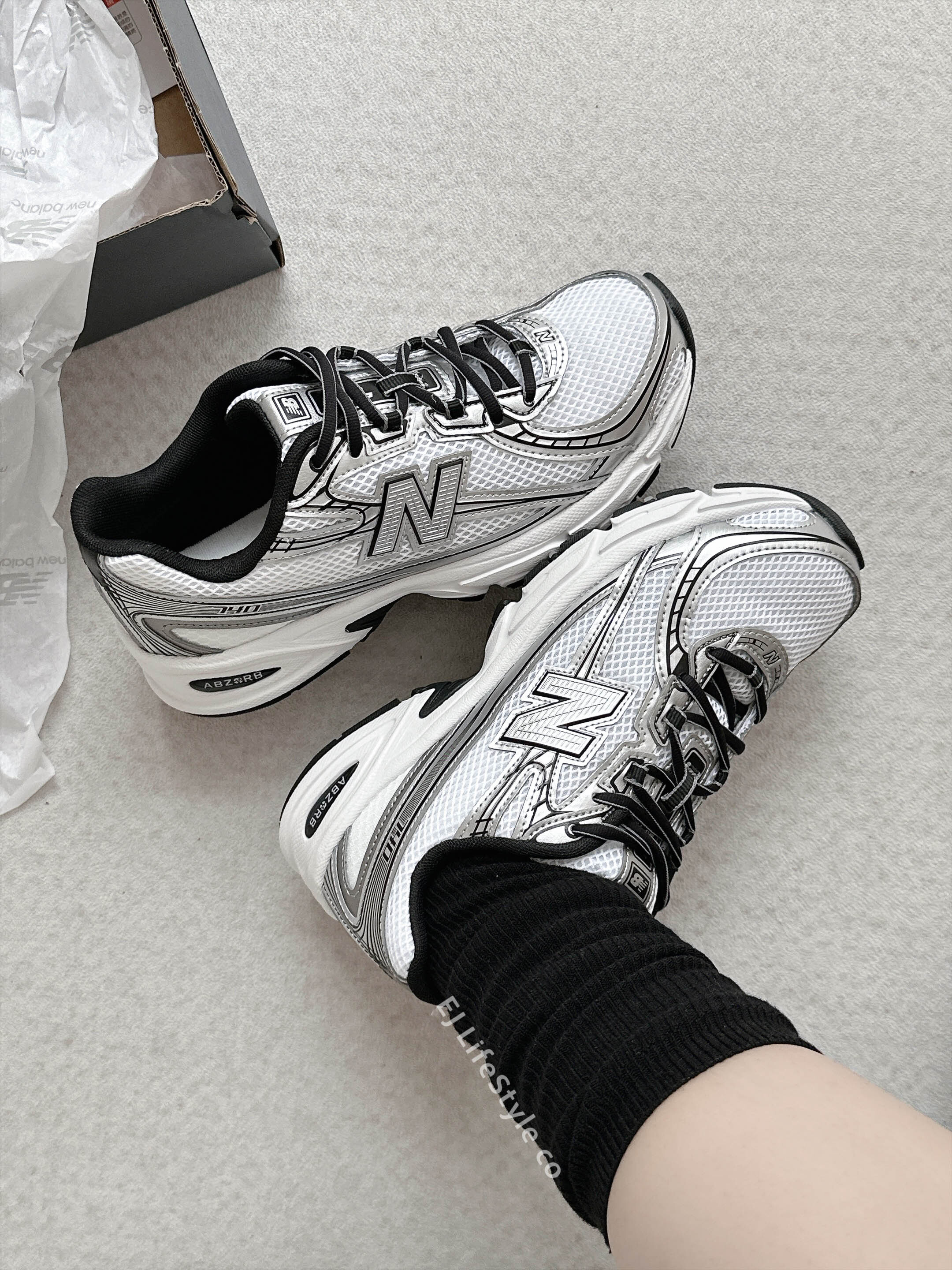 NEW BALANCE NB 740 金屬白銀 黑灰銀 黑白 復古 男女鞋 U7401P5 / 調貨