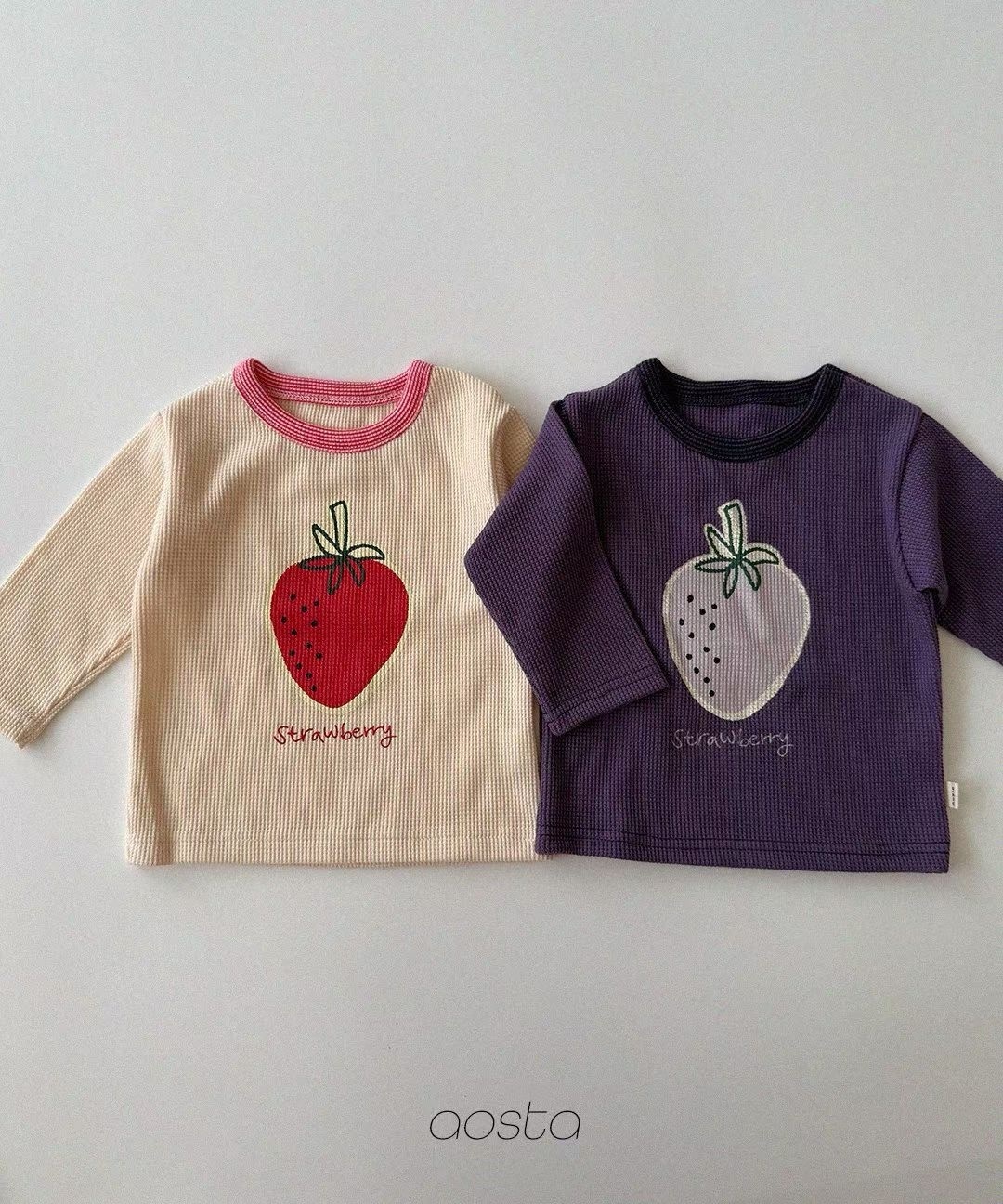 AOSTA Strawberry Tee