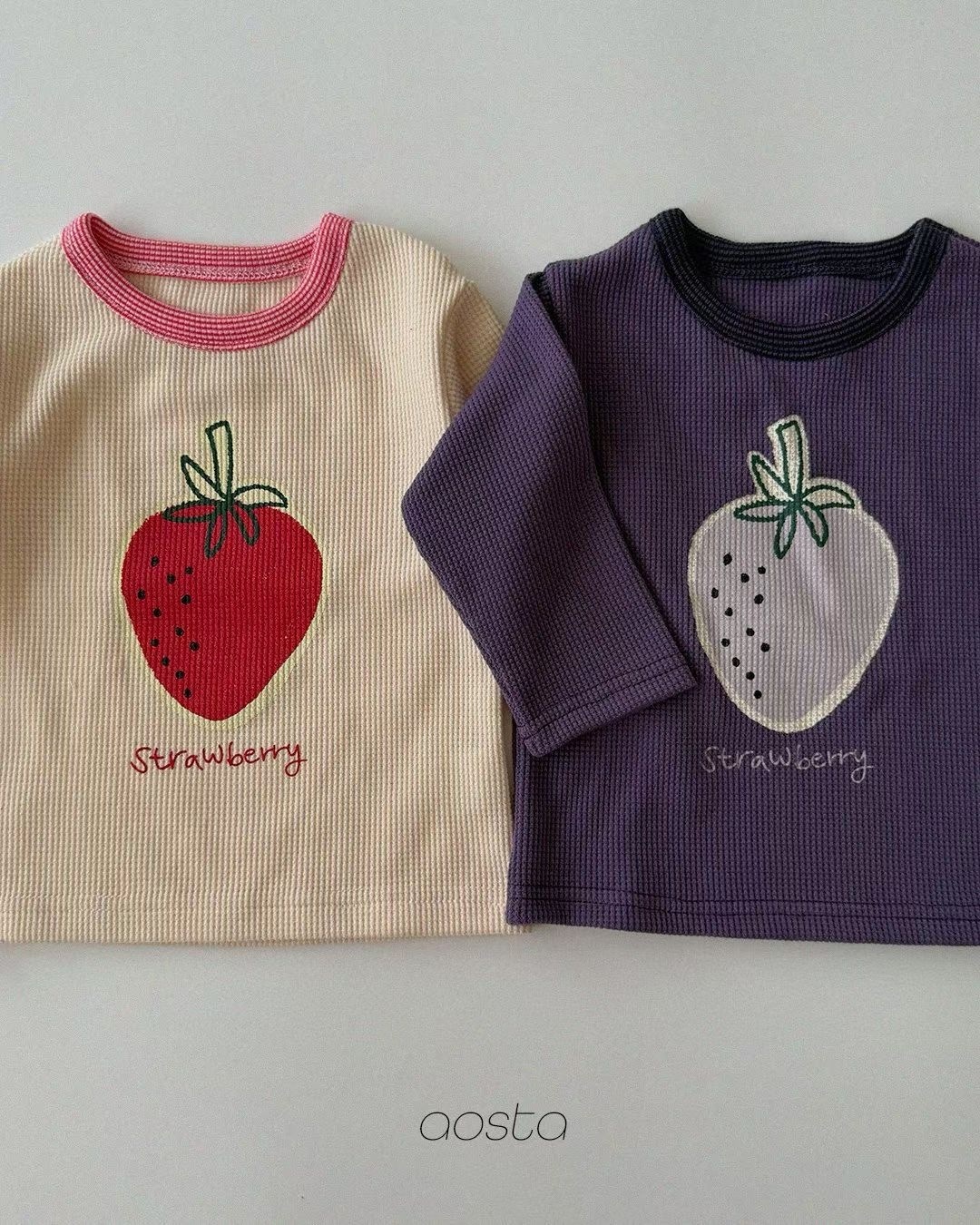 AOSTA Strawberry Tee