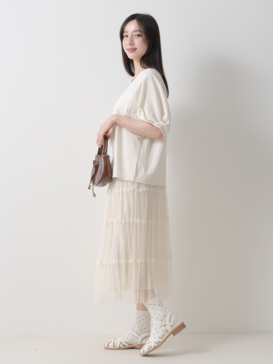 仿棉麻紋理花苞袖上衣蕾絲網紗百褶長裙組合