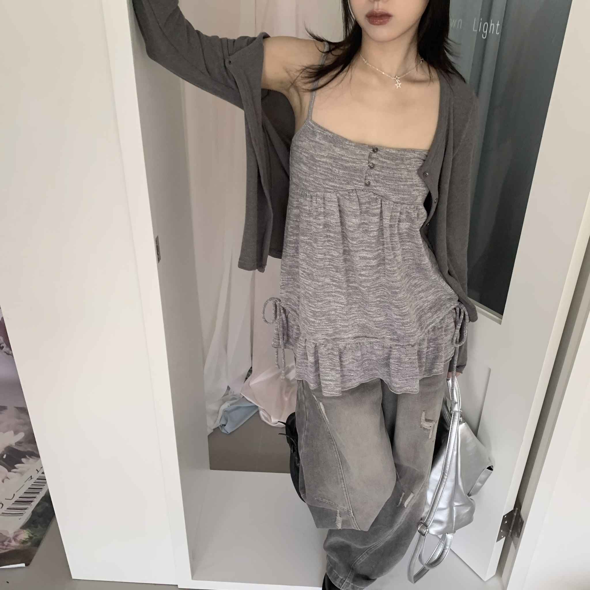 ISA_韓女低像素 荷葉擺側抽皺(1+1)二件組_68010