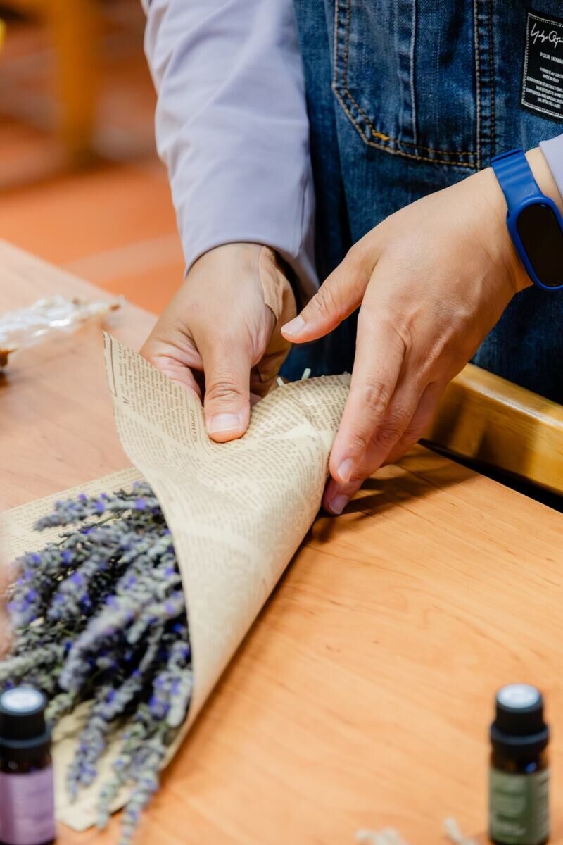 Botanical craft made by hand