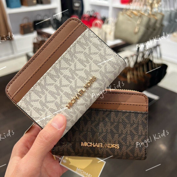 MICHAEL KORS Jet Set Travel Medium Zip Around Card Case #I2311