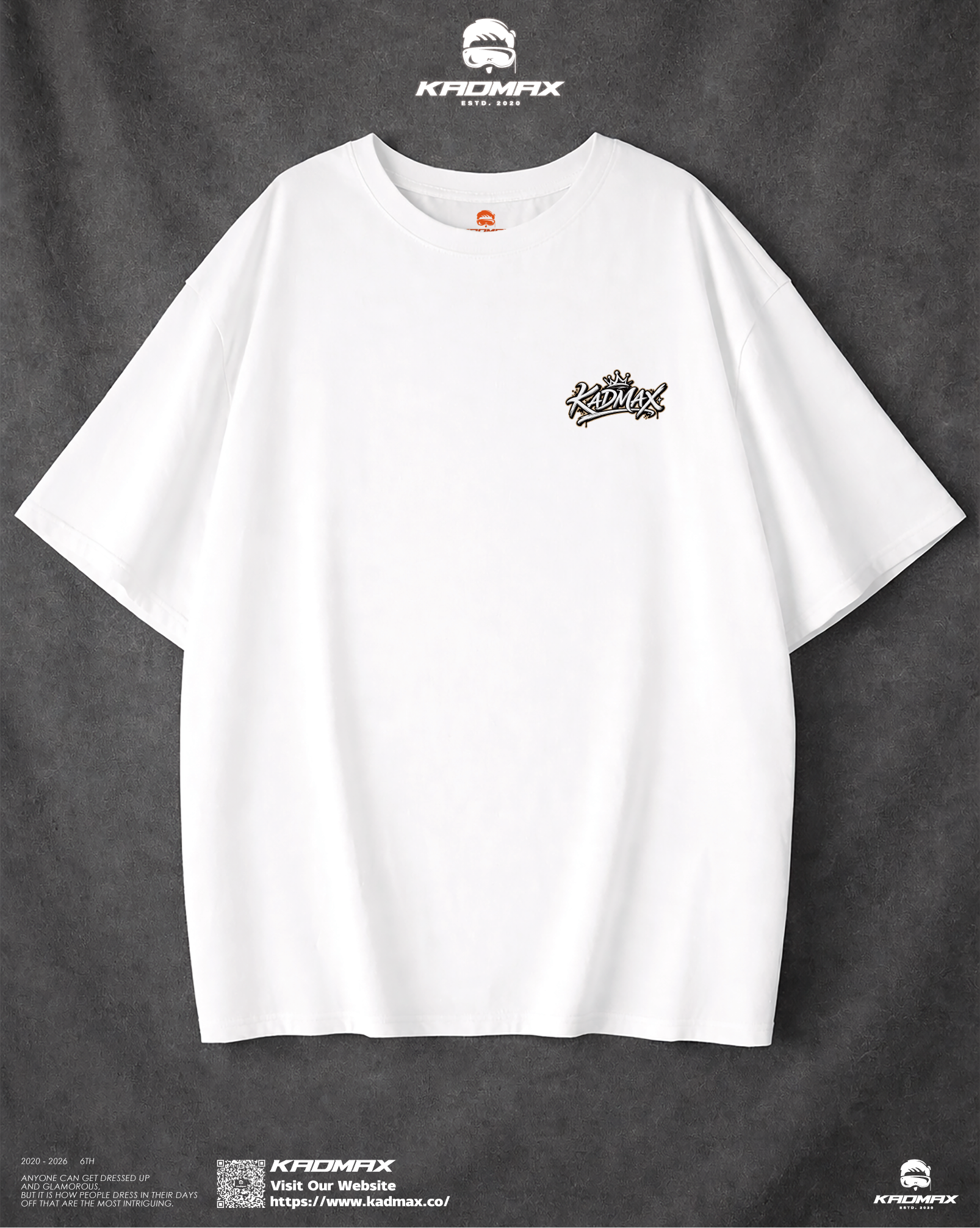 KADMAX大尺碼-塗鴉小LOGO短袖TEE〈KMSS2623〉