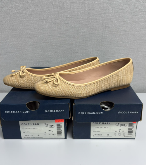 LYS02396 Cole Haan 杏色平底鞋