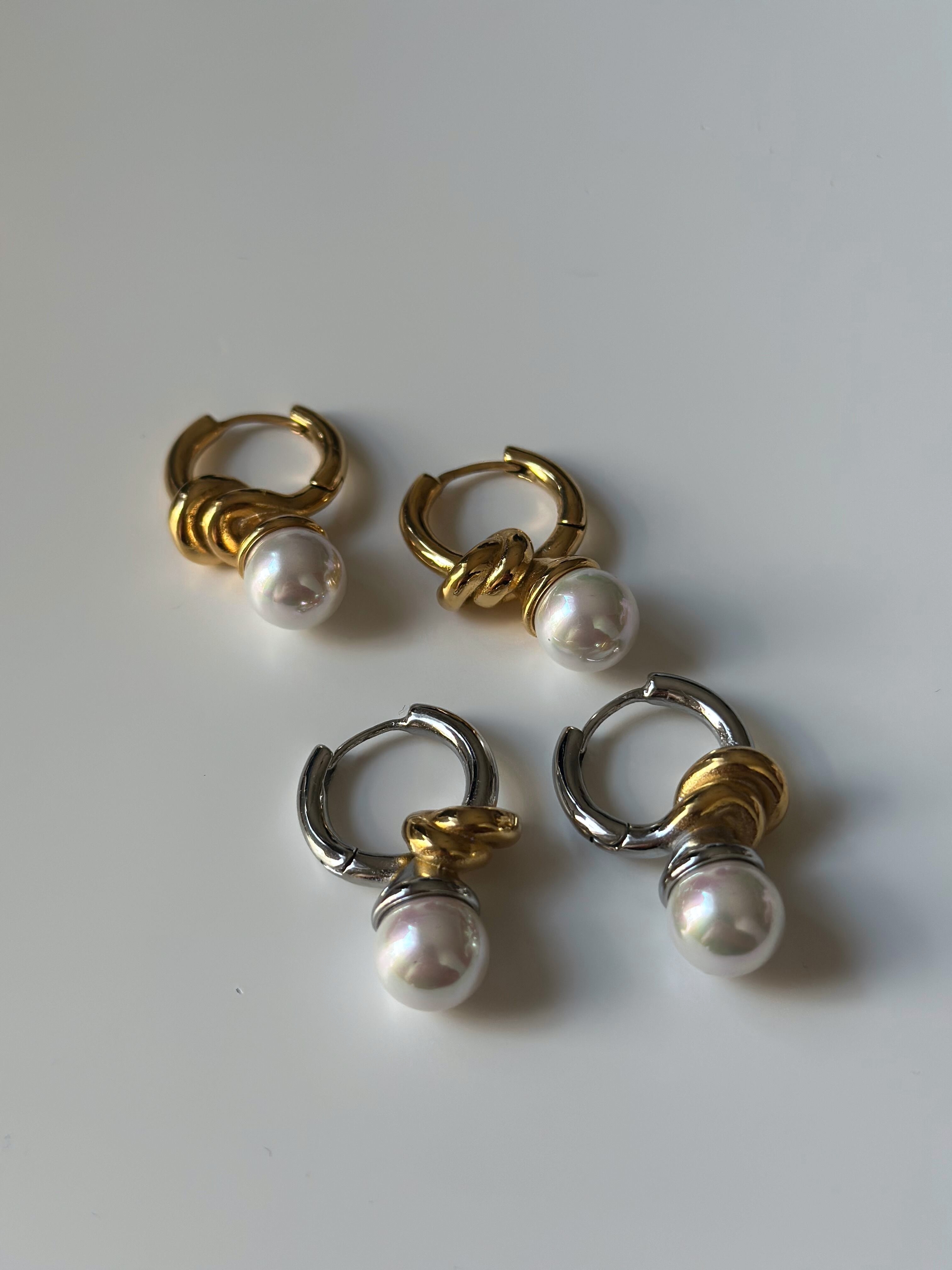 SS pearl knot hoop pierce