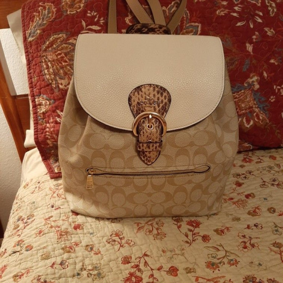 現貨產品 CH#003 COACH Kleo Backpack In Signature Chambray