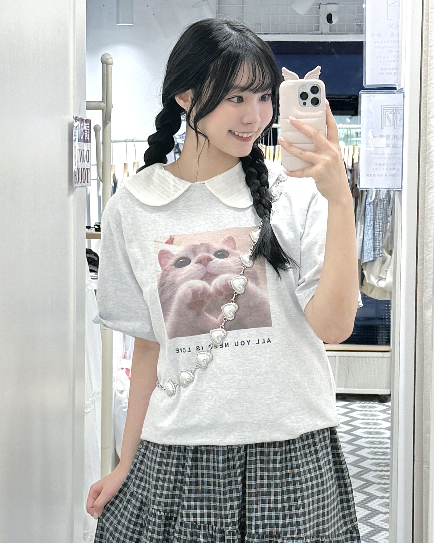 T1629｜超可愛♡(*꒦ິ꒳꒦ີ)♡ All you nees is Love比心貓貓TEE