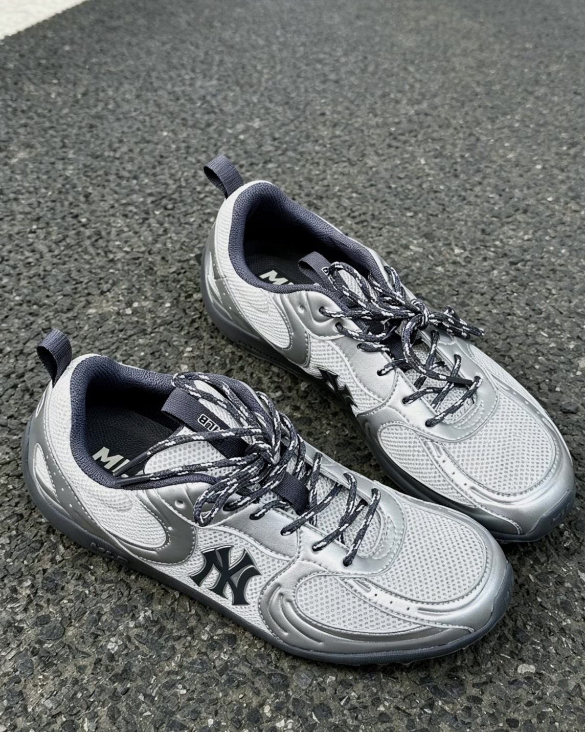 【預購】MLB Y2K 薄底鞋 銀色 3ACVOL16N50SIS