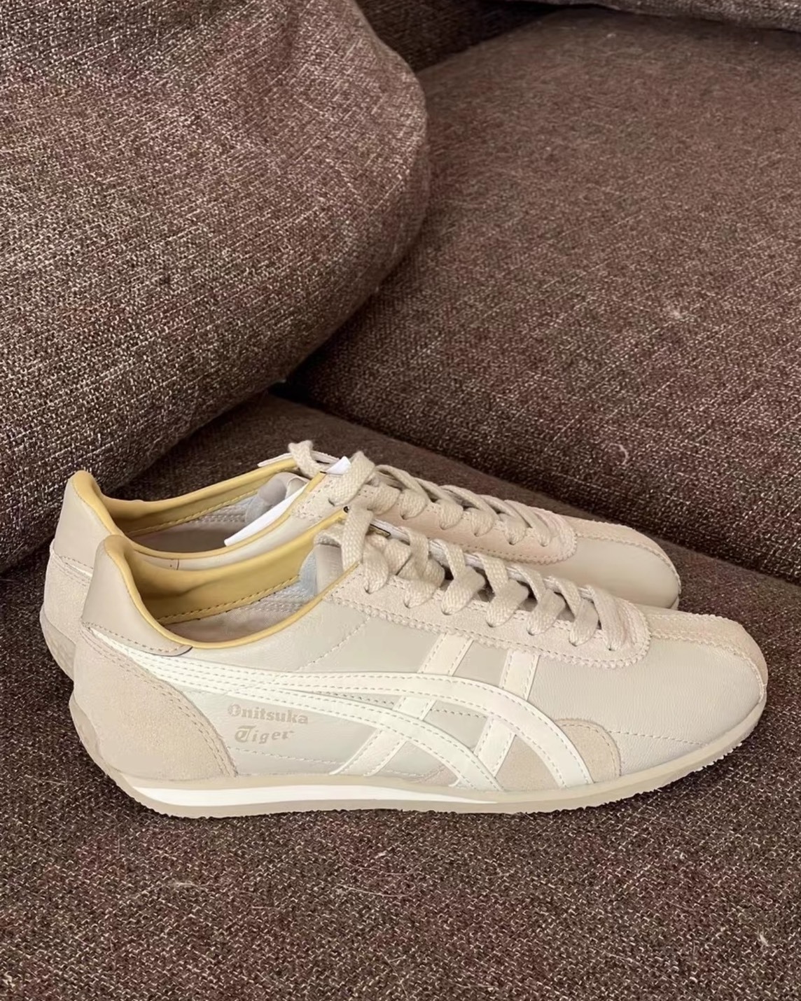【預購】ONITSUKA TIGER RUNSPARK 米色 1183B480251