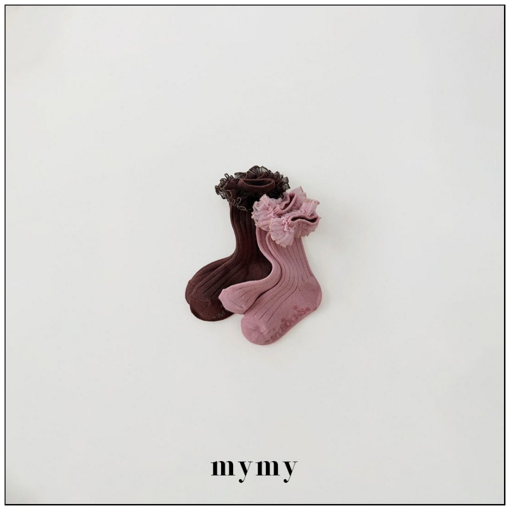 正韓秋Mysocks  蕾絲花瓣中筒襪(兩入一組)