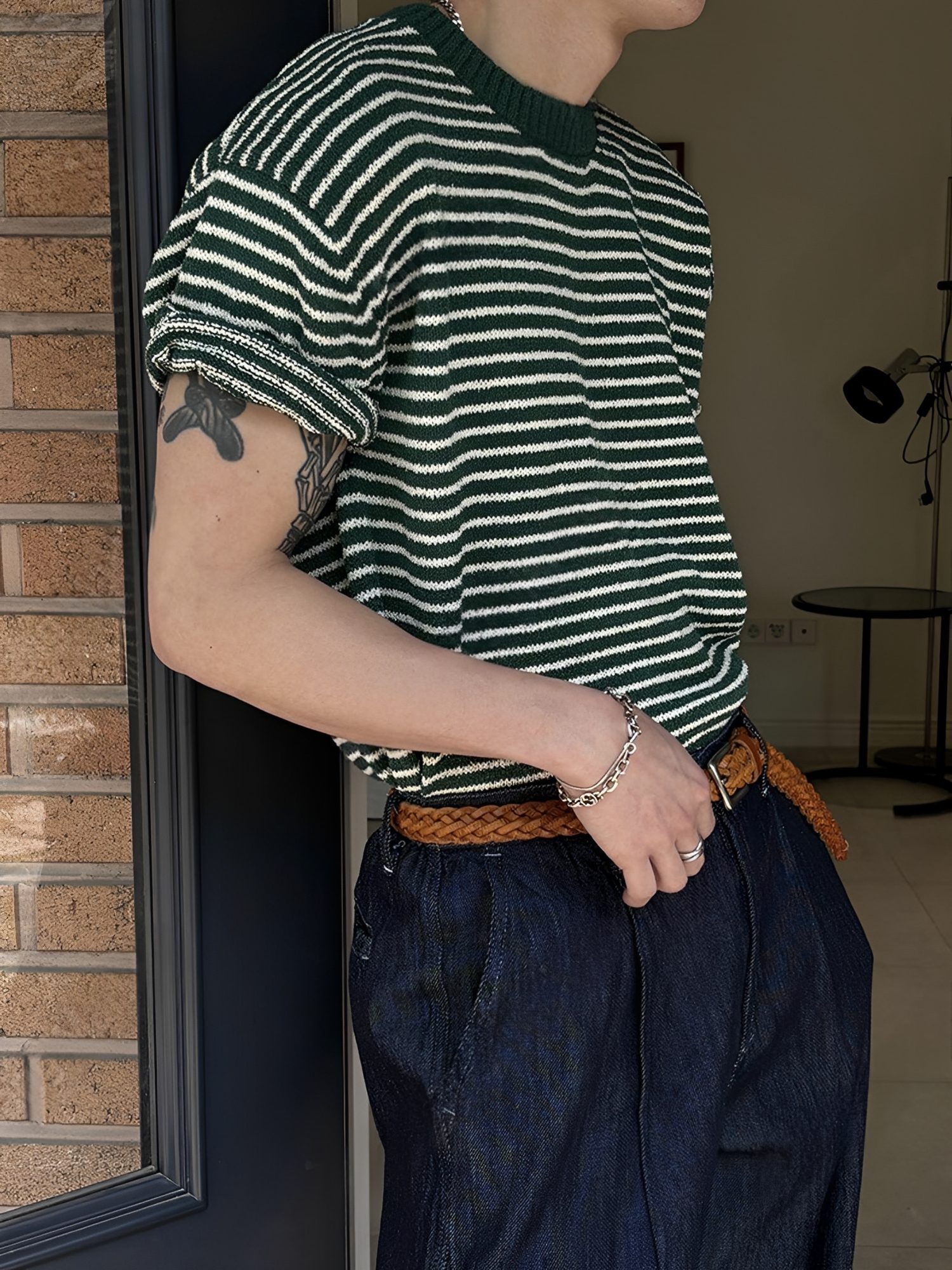 綠色條紋針織衫男款戶外穿搭 THankus