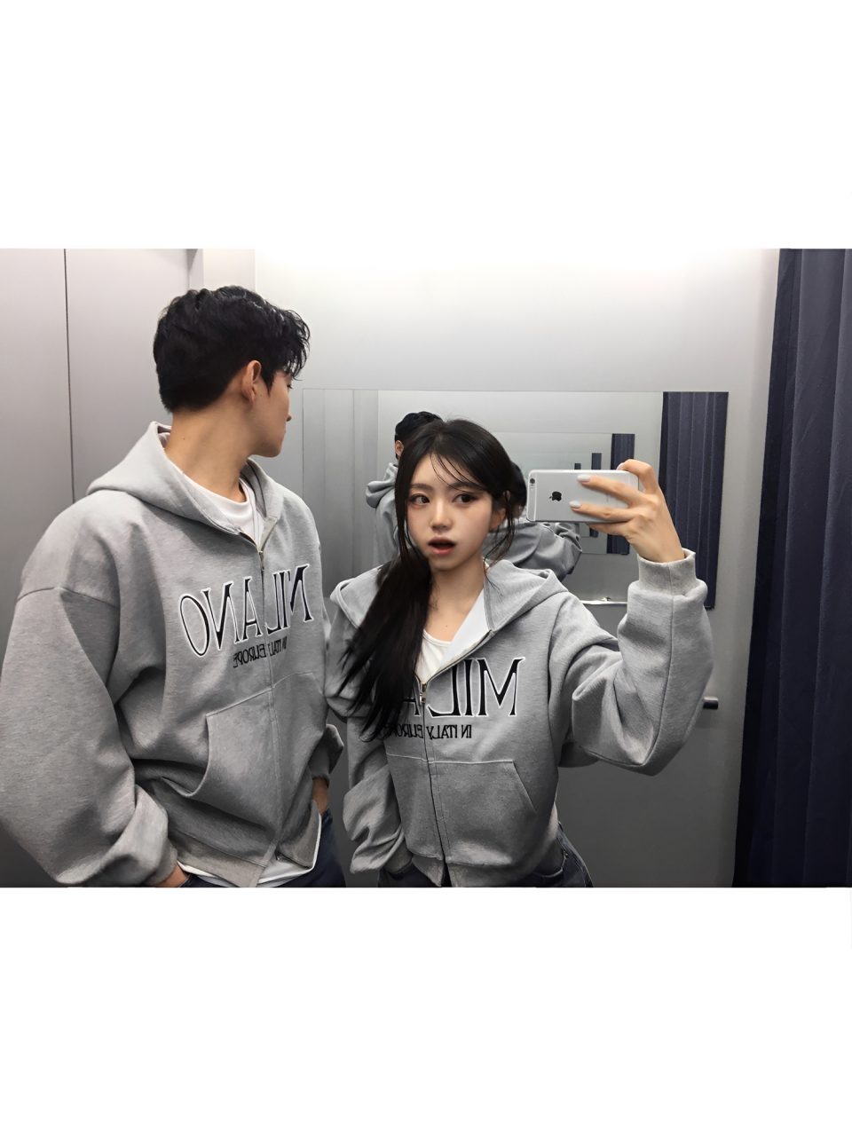 黑色女款短版連帽外套背面版型 THankus