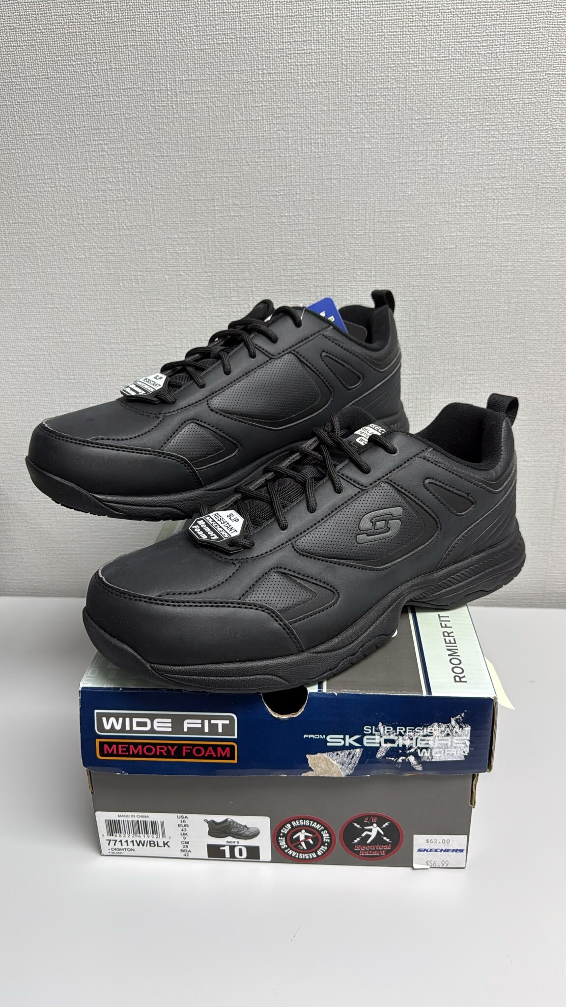LYS02439 Skechers 黑色波鞋