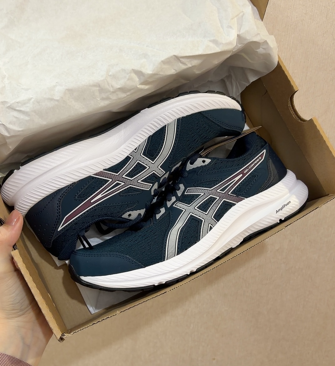 (24.5cm) Asics GEL-Contend 8 慢跑鞋