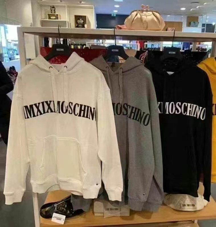 【預購】Moschino S082702 刺繡連帽衛衣