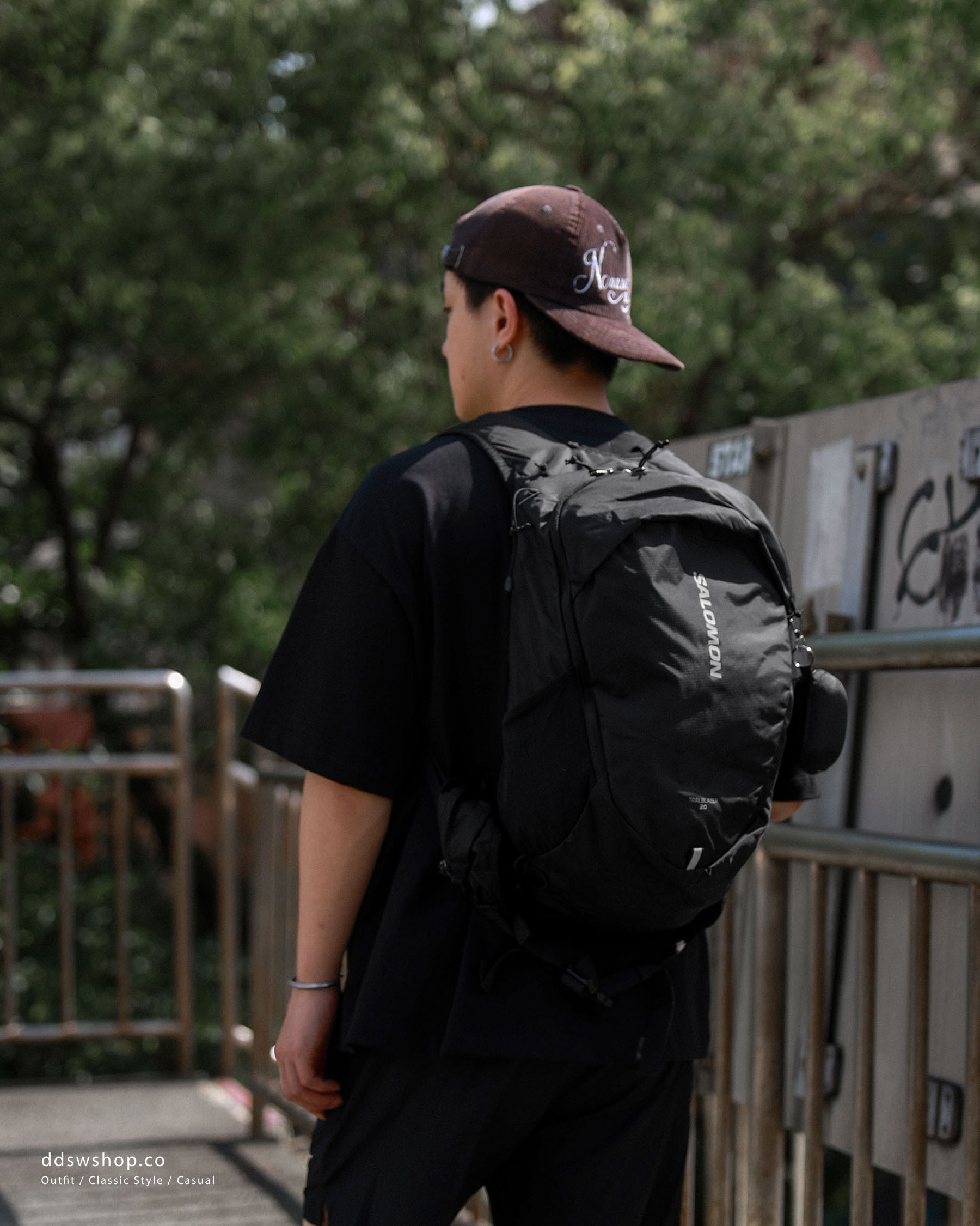 Salomon TRAILBLAZER 後背包 登山包 機能面料 10L 20L 30L