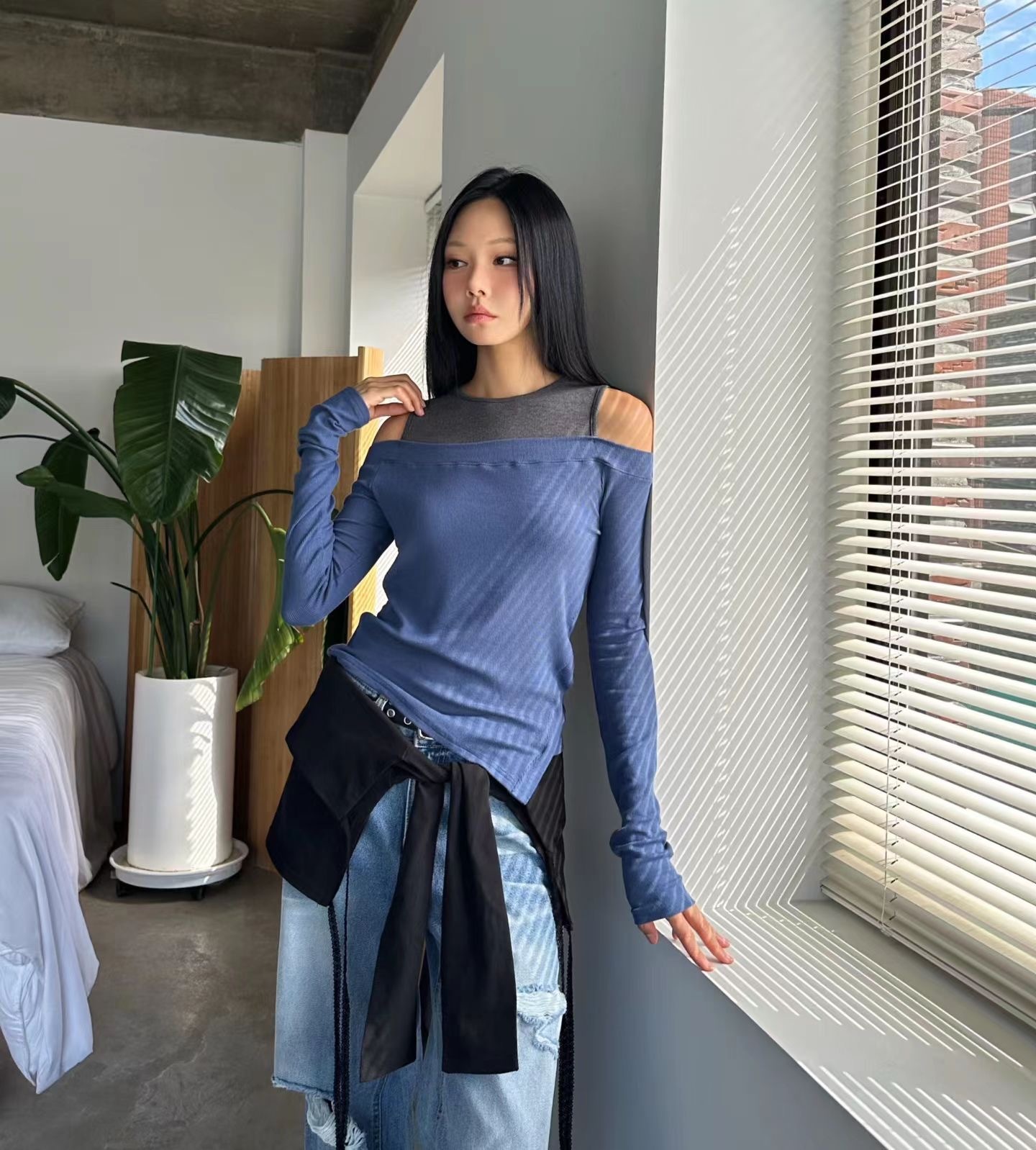 雙色拚肩洞T