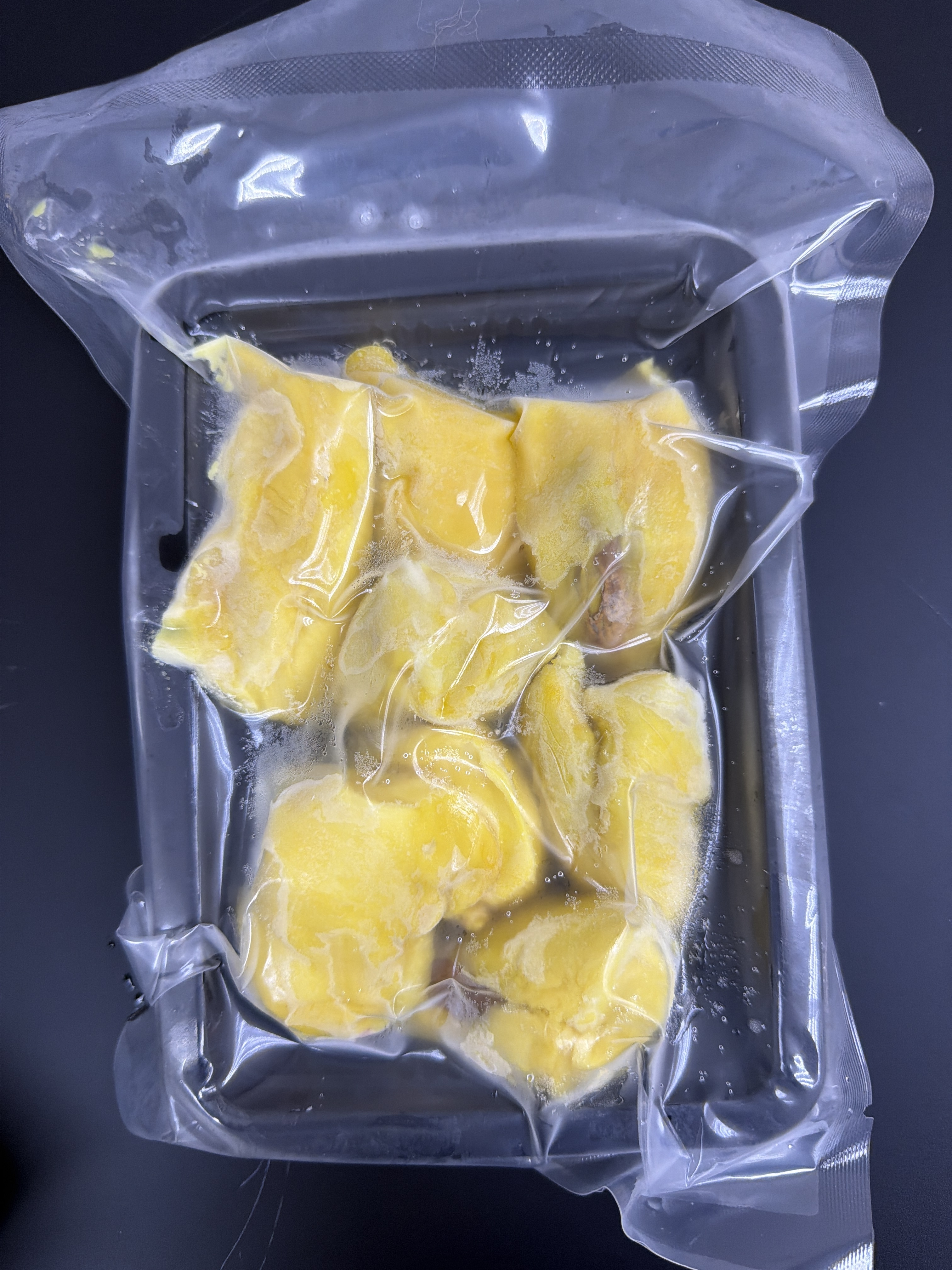 VM04 急凍貓山王肉 400g