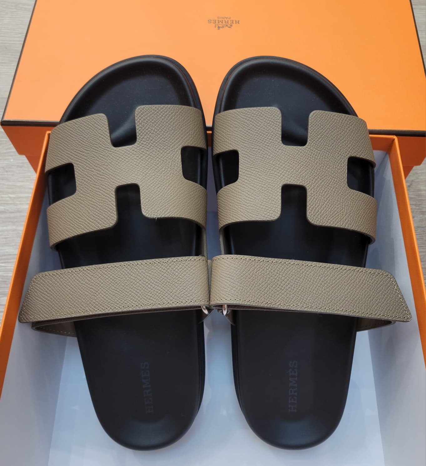 Hermes Chypre sandals Etoupe (Women) 37