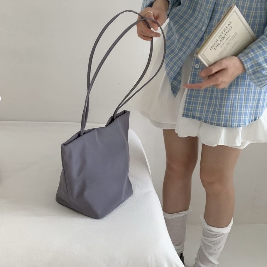 休閒尼龍包