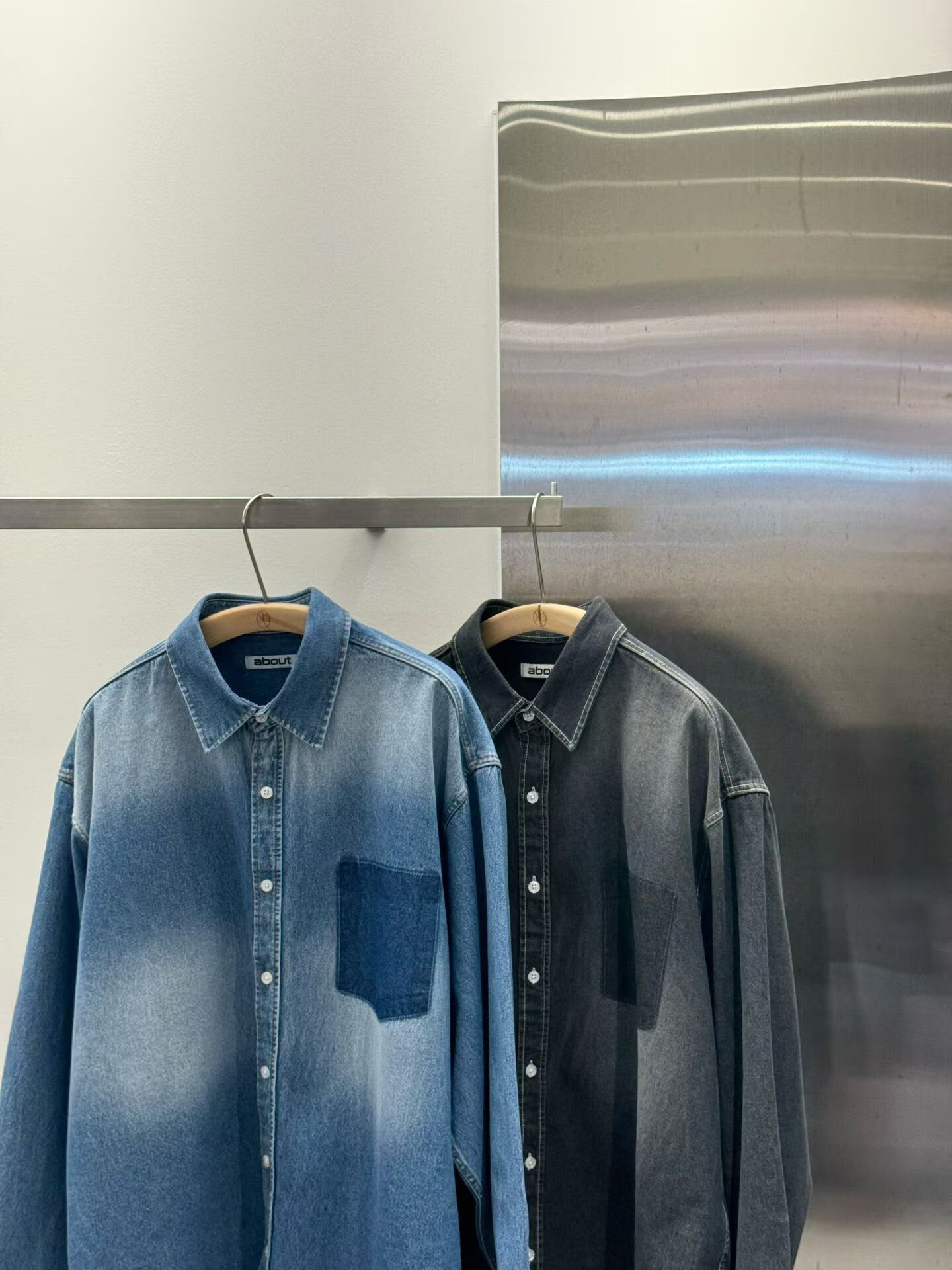 洗水牛仔長袖恤衫 ABOUT-006S