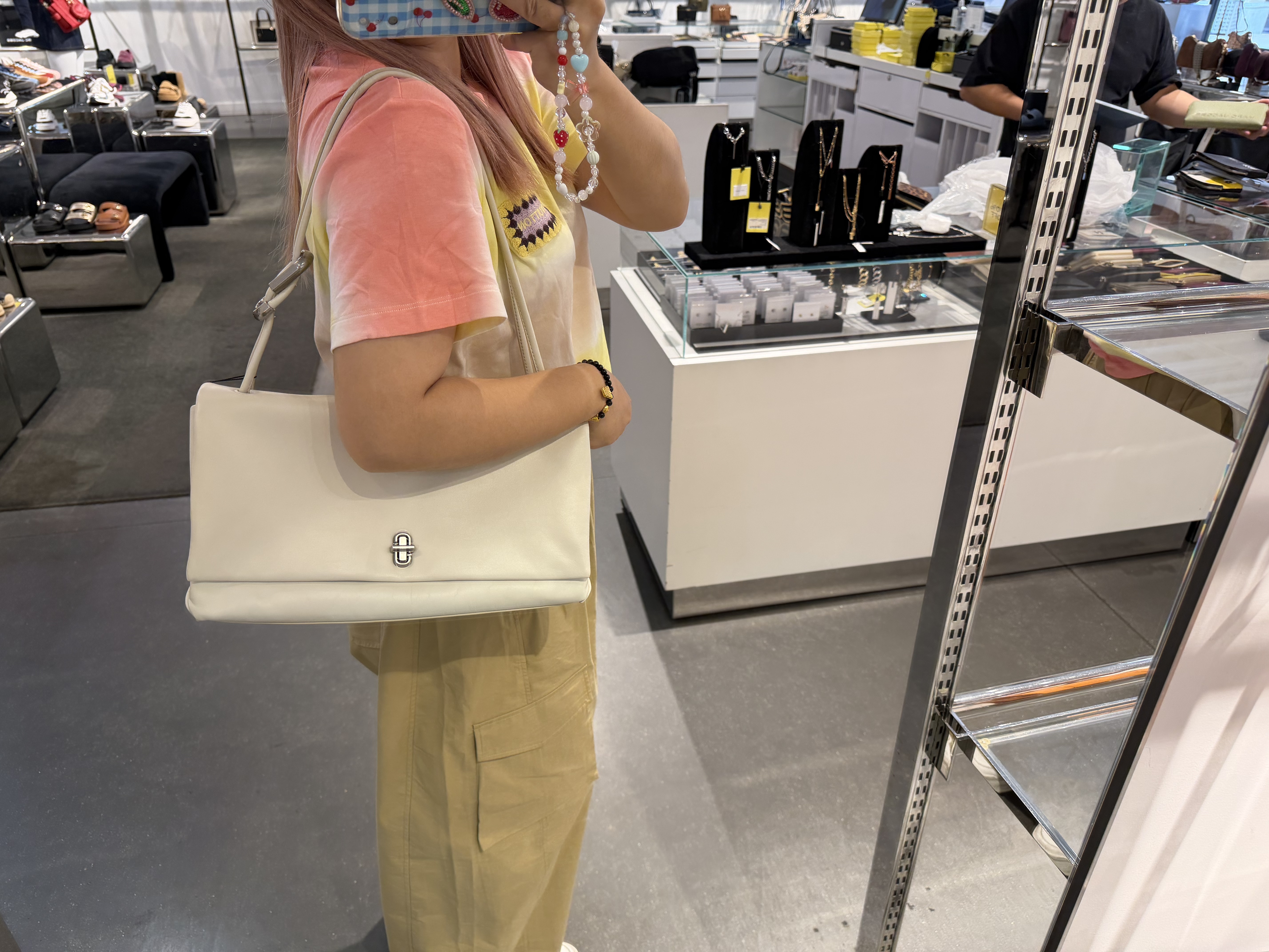 【直播】Marc Jacobs LX082790 The Dual 大號肩背包 (白色)