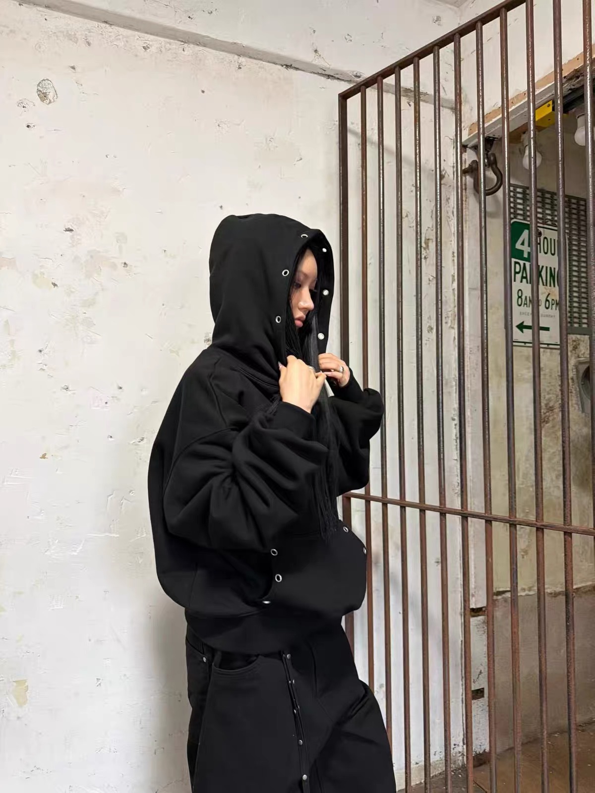 【現貨】Big Rivets Hoodie