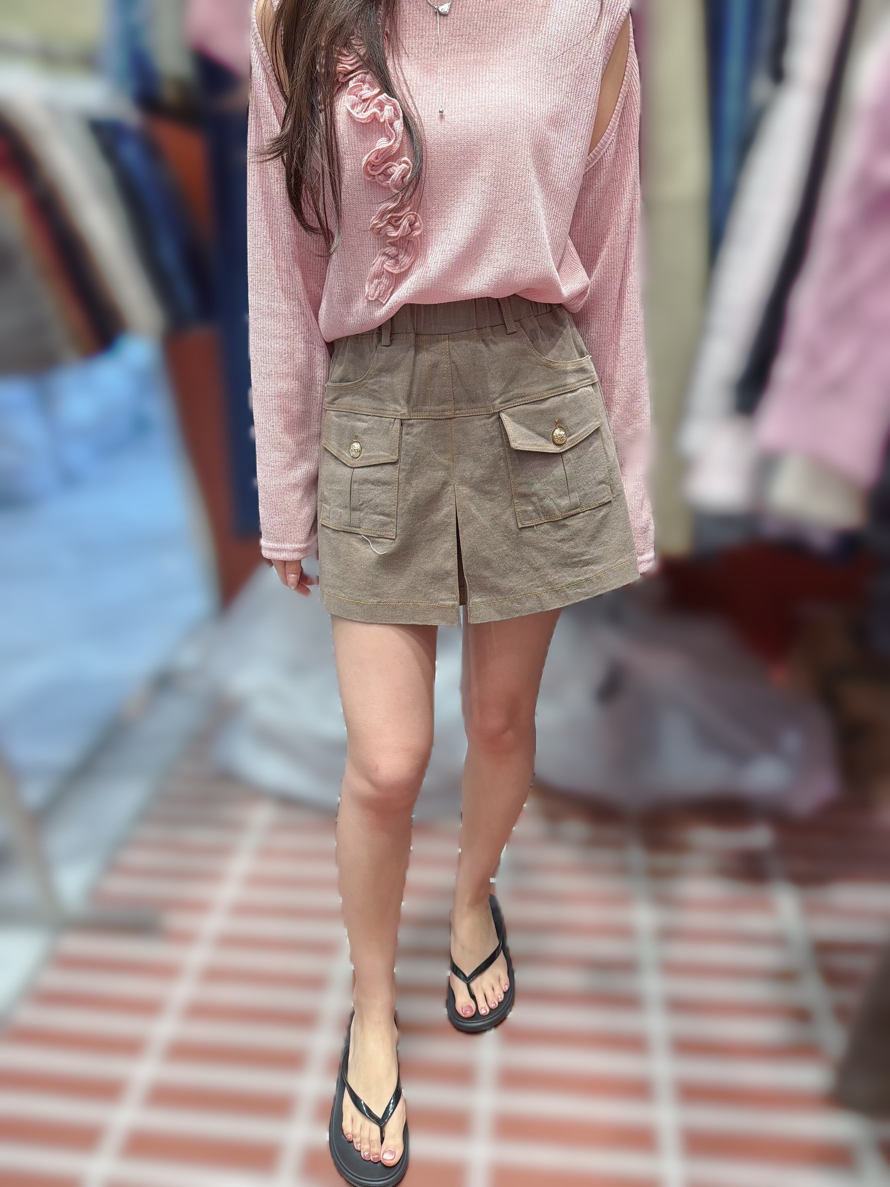 IL07 S:腰27-34 HIP44-48 長15 M:腰28-35 HIP45-49 長15 L:腰29-36 HIP46-50 長15.5 $469