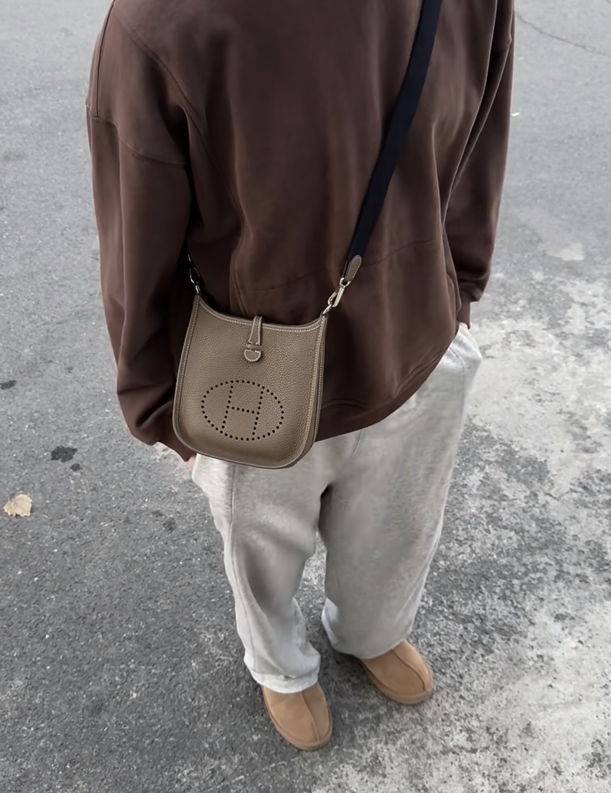 HERMES Mini Evelyne 16 Amazone Bag - 大象灰x午夜藍肩帶