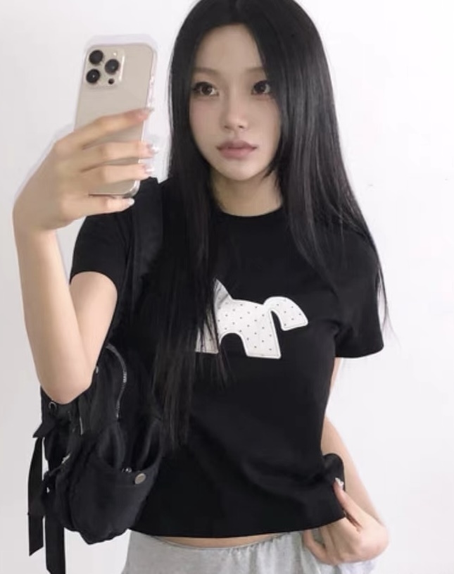 【現貨】波點小馬刺綉Tee