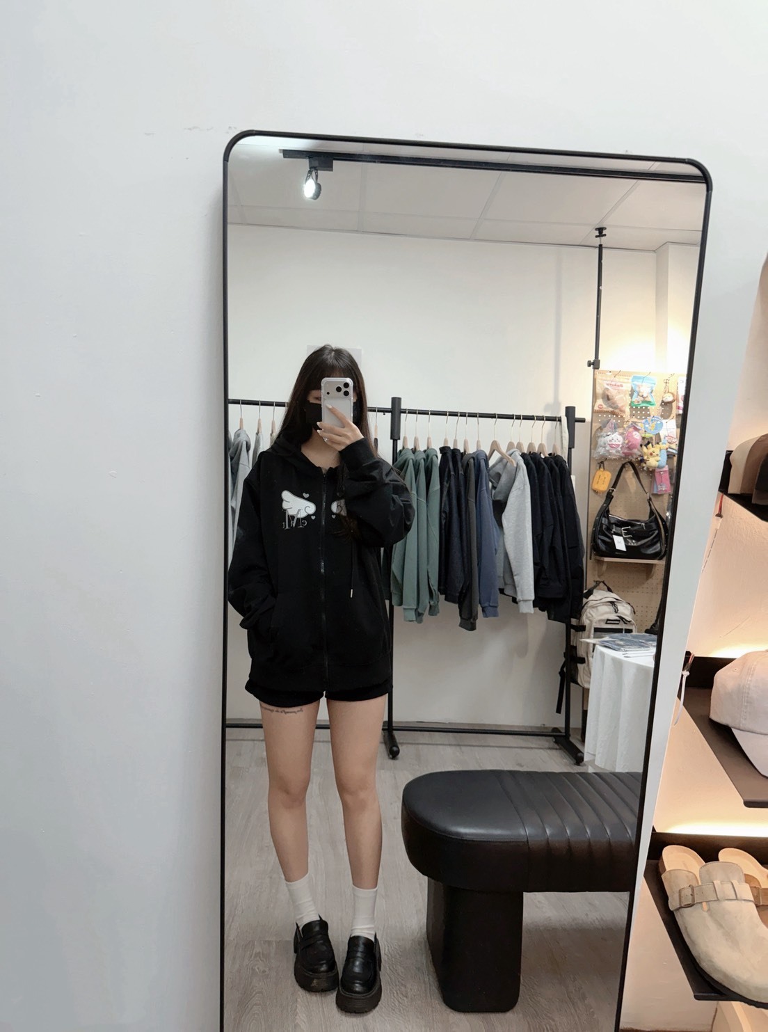 【OWN】Mucent 連帽 外套 翅膀 經典 棉質 寬鬆 拉鍊 男女通用 黑色 灰色