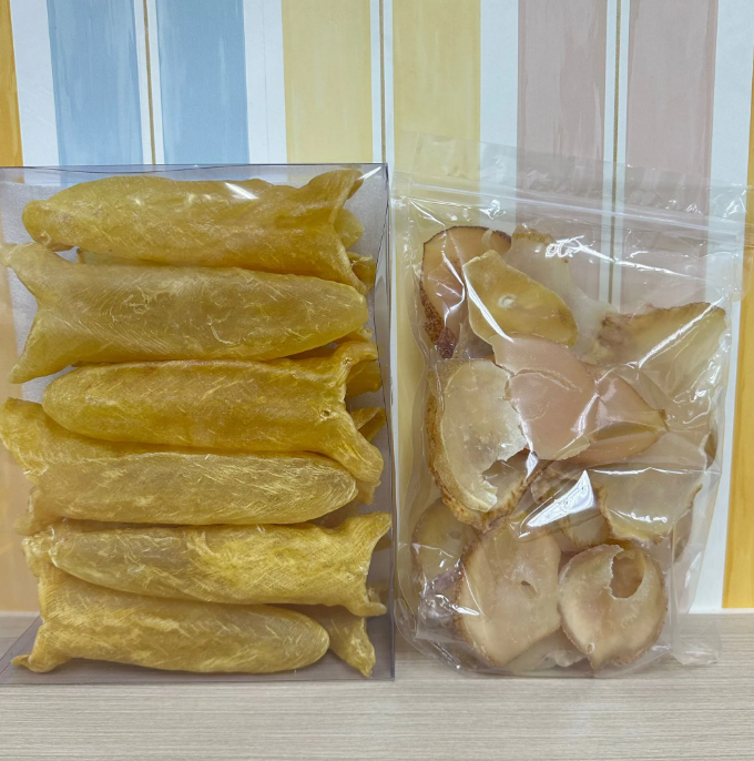 VN07 10-14頭頂級特大花膠筒600克 **送螺片一斤 **到期日:約2028/12 **需冷藏於0-5℃度範圍內保存