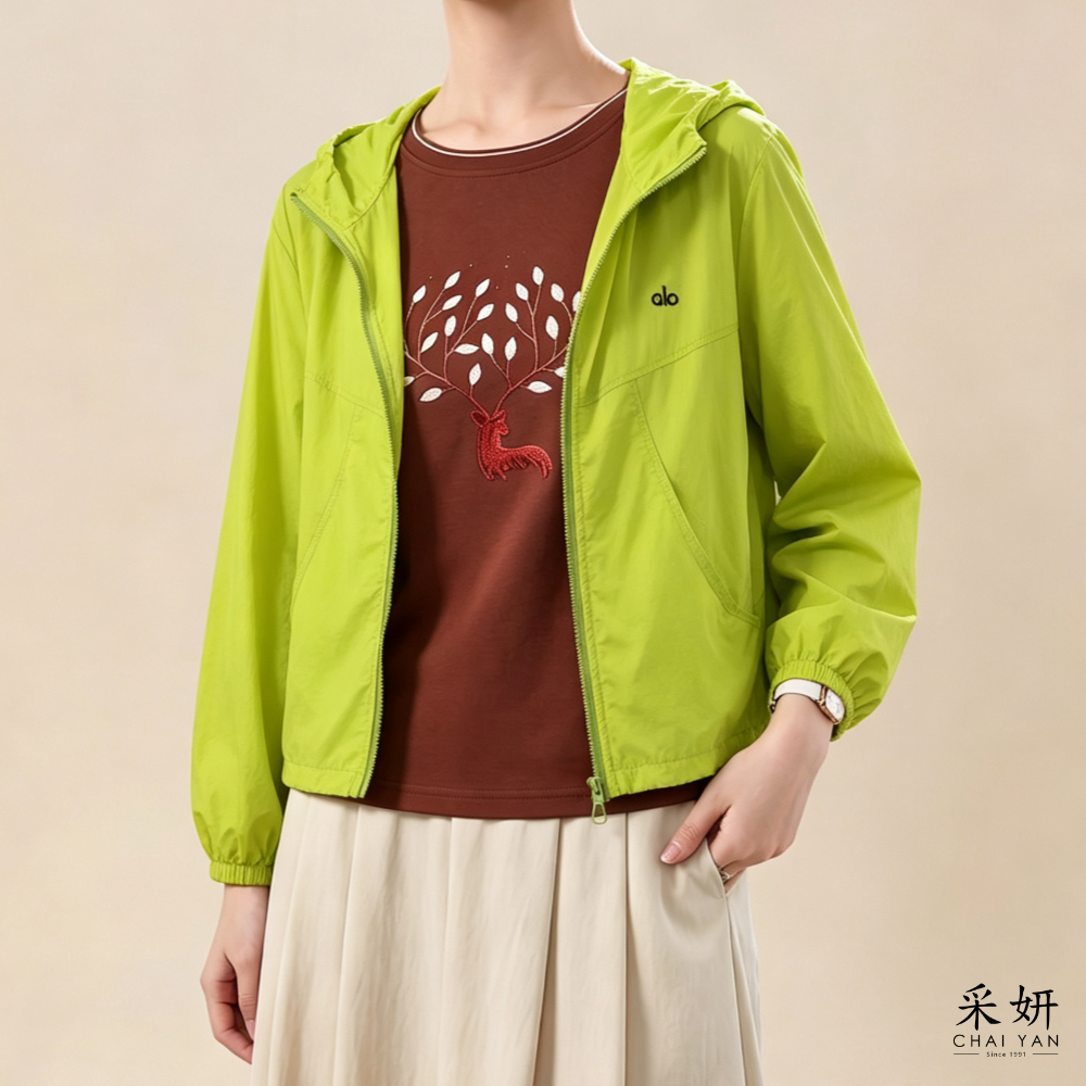 刺繡速乾輕薄連帽外套