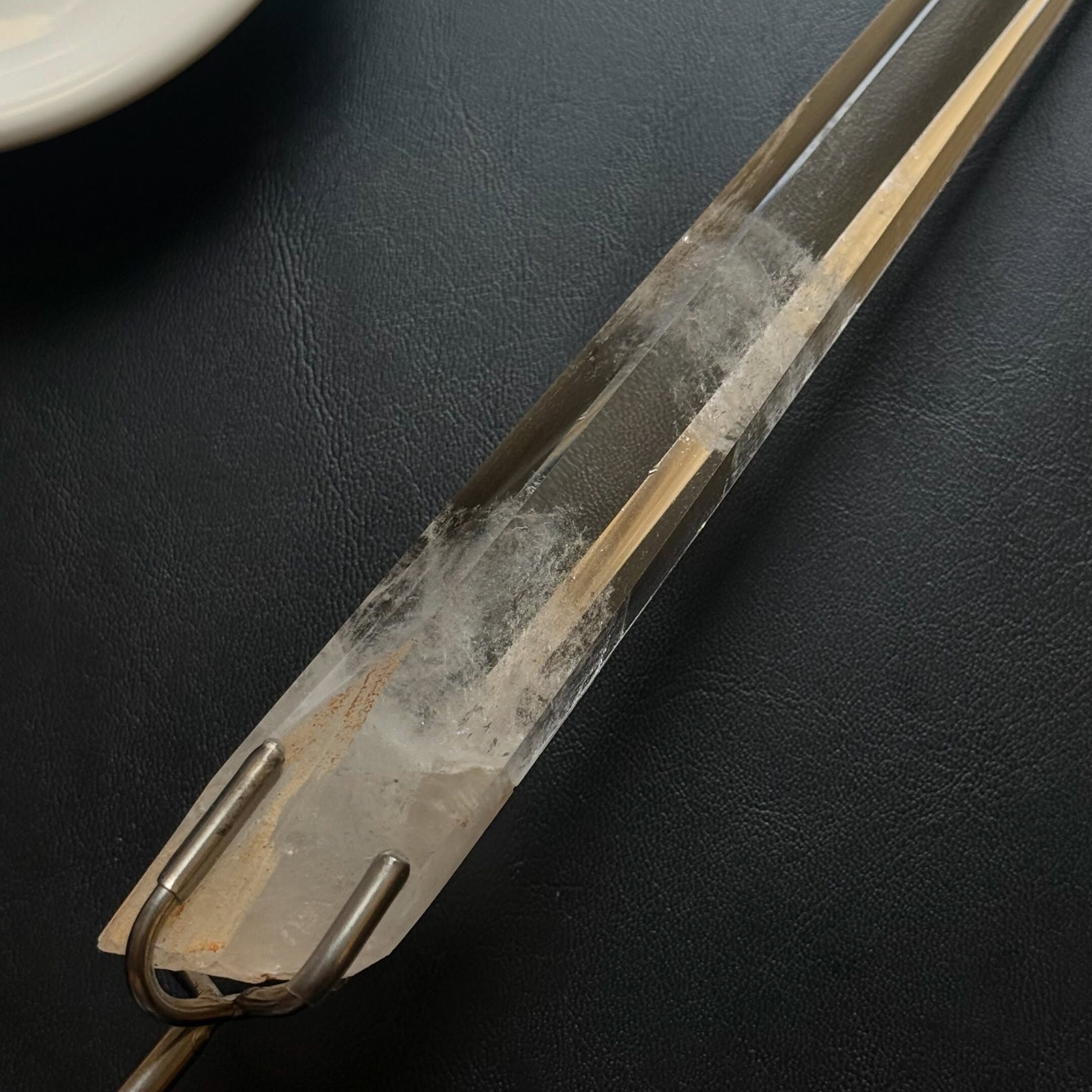 [原石] 雷姆利亞白水晶 附底座