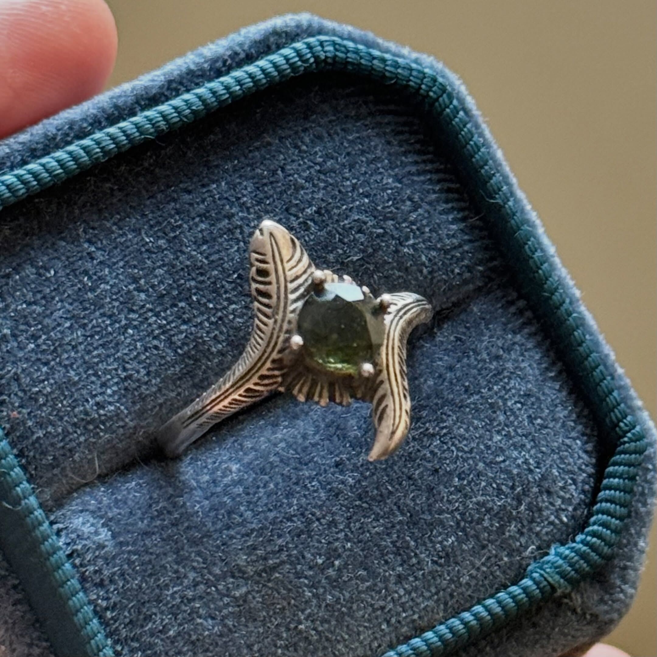 [原石] 捷克隕石（Moldavite） 925銀戒指 附證書