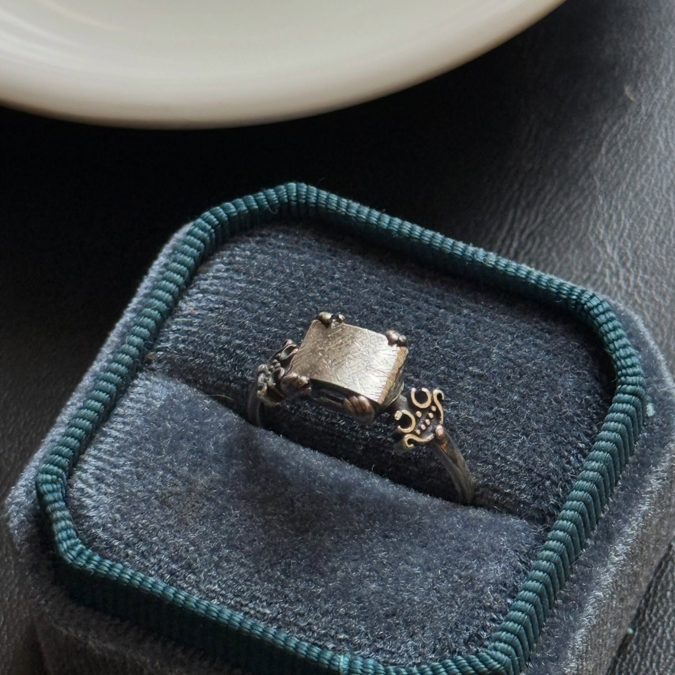 [原石] 天鐵隕石 925銀戒指