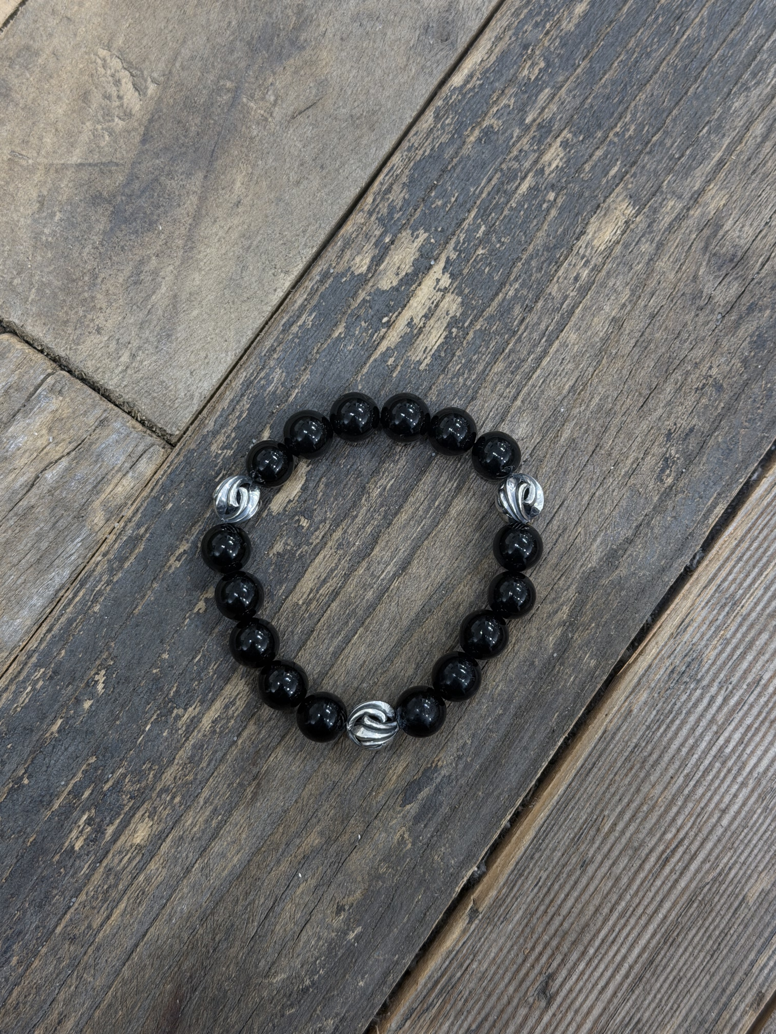 10mm Shiny Onyx & 3 Chrome Beads Bracelet