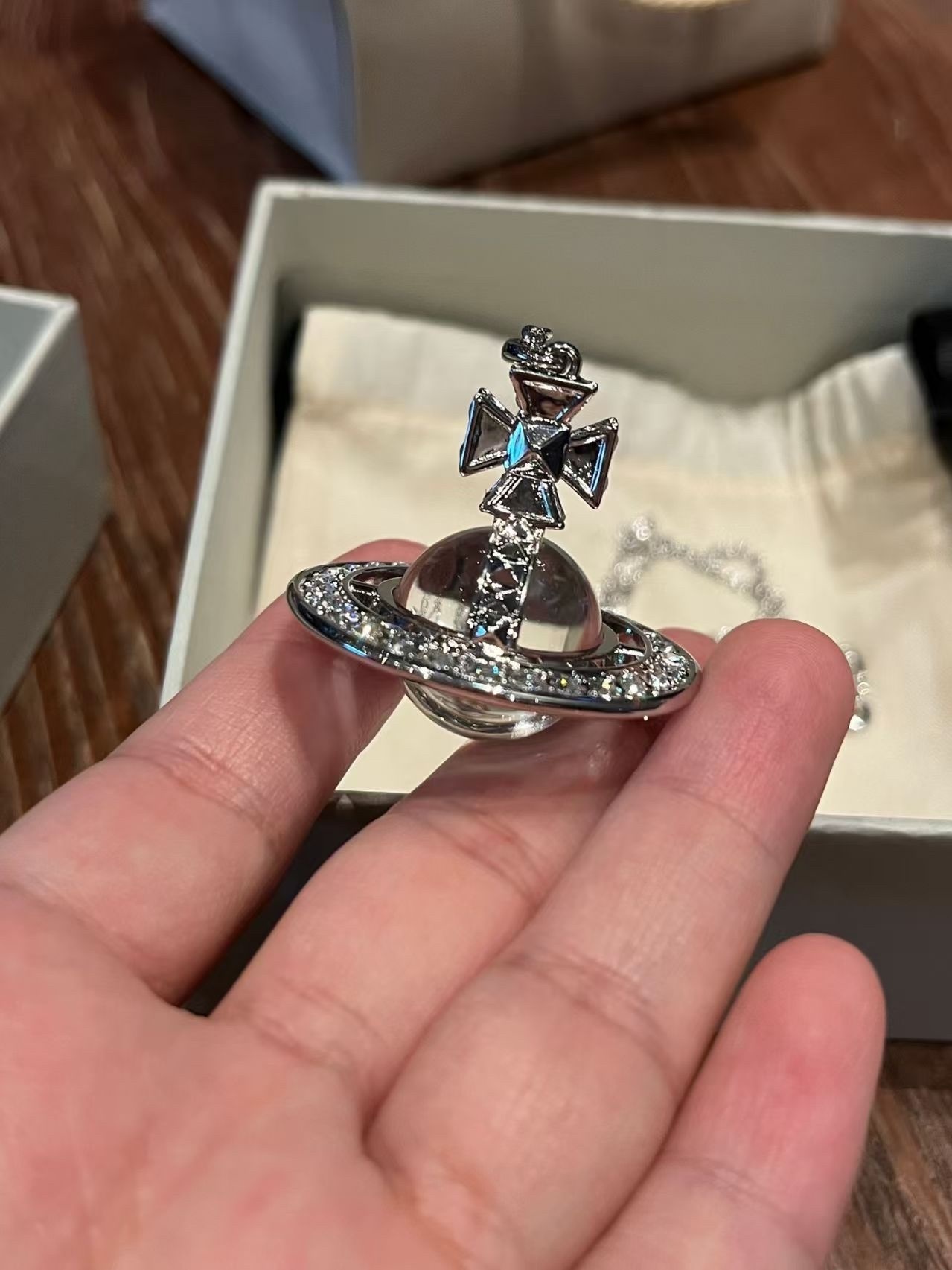 ［hao nice] 限購一個 Vivienne Westwood 西太后 土星純銀 迴紋針 項鍊 土星迴紋針