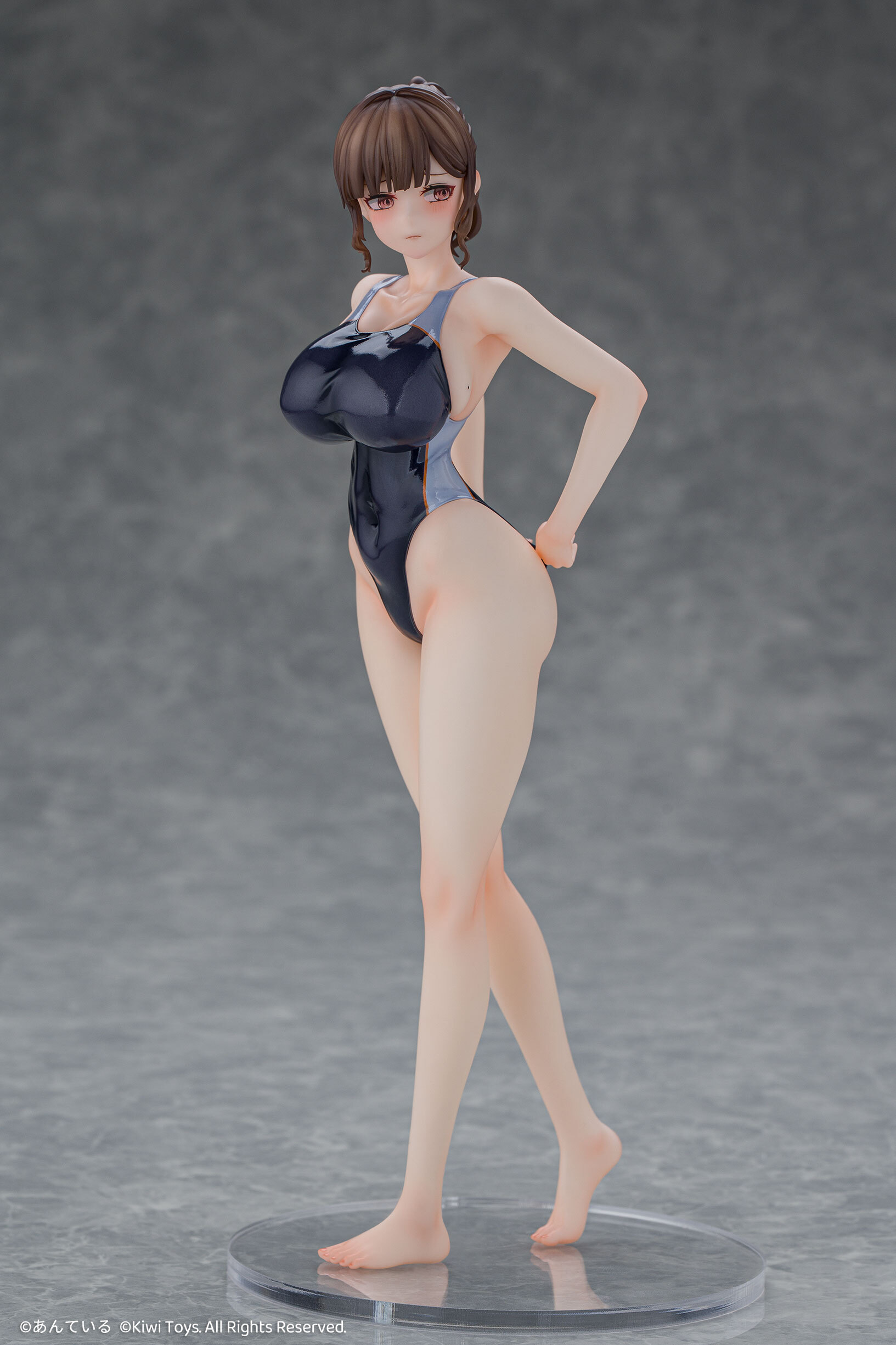 游泳教練保奈美 1/6 完整人偶