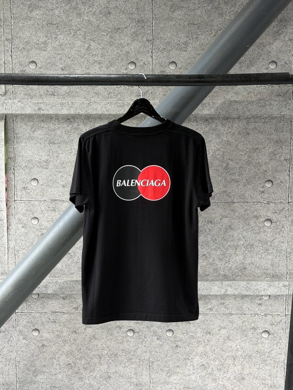 Balenciaga 黑紅圓圈百事達Logo 基礎款 短袖 T