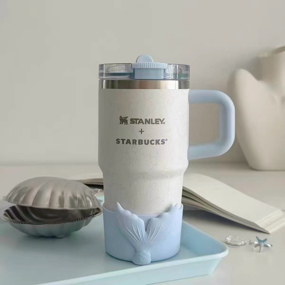 【Luxury】 STARBUCKS星巴克水壺 海底綺遇水壺包包組 保溫杯咖啡杯 高顏值 隨行 大容量 吸管杯 禮物水杯 女