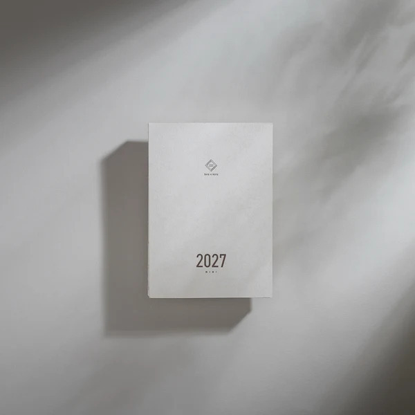 預購：2027 TAKE A NOTE MINI時效日誌 A6：兩日一頁，預購贈原廠PVC書衣