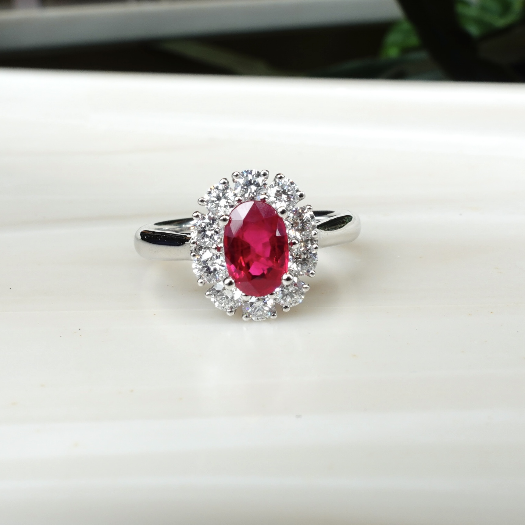 18K Gold Burmese Natural Ruby Ring with Diamonds setting - Oval cut