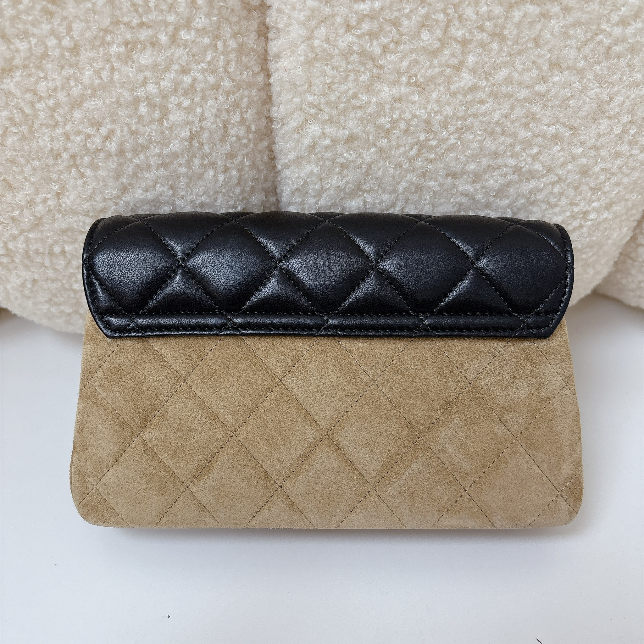 Chanel 25A Mini Flap Bag - Black and Beige / GHW