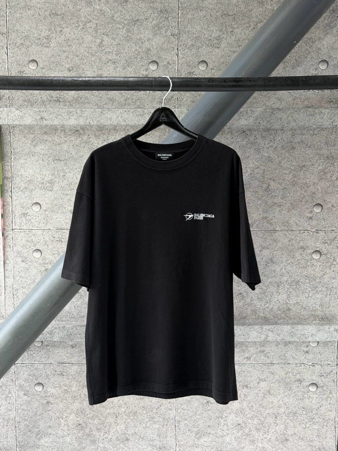 Balenciaga PARIS 箭頭飛機刺繡Logo 短袖T