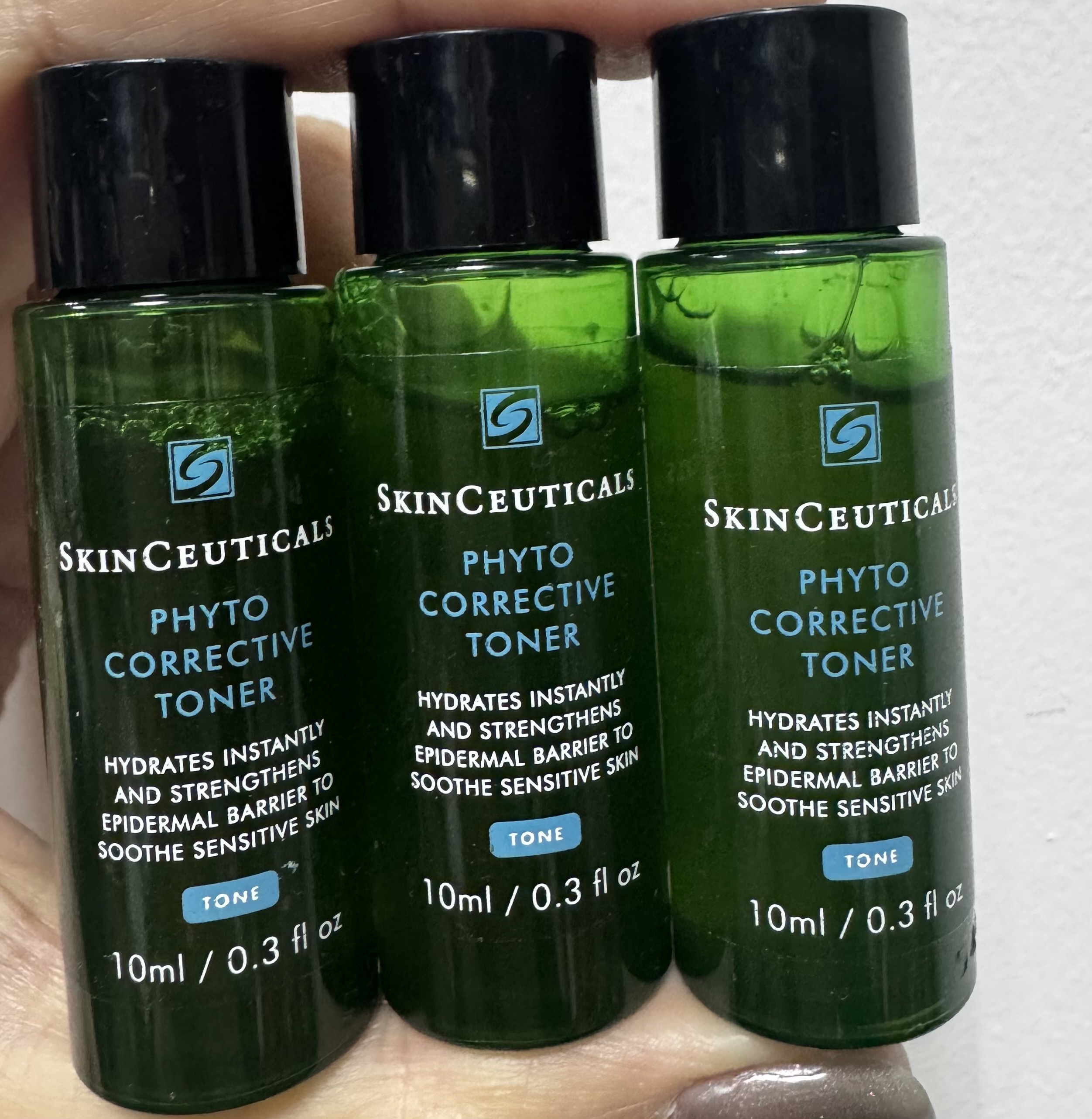 SKINCEUUTICALS 色修舒緩修護精華水10ML