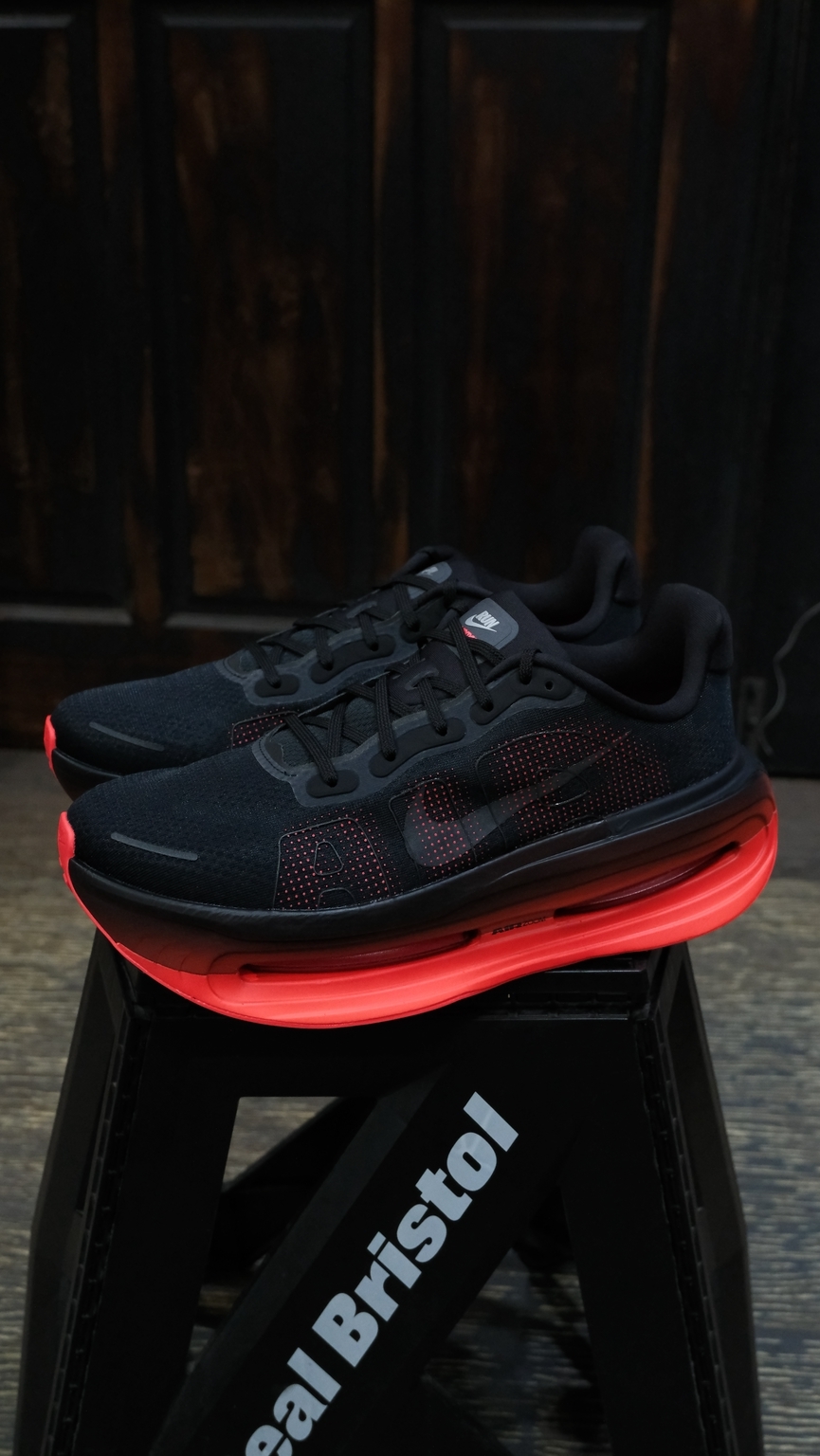 Nike Vomero Premium 黑紅  緩震 氣墊 厚底 男鞋 運動鞋 跑鞋  HQ2050-002